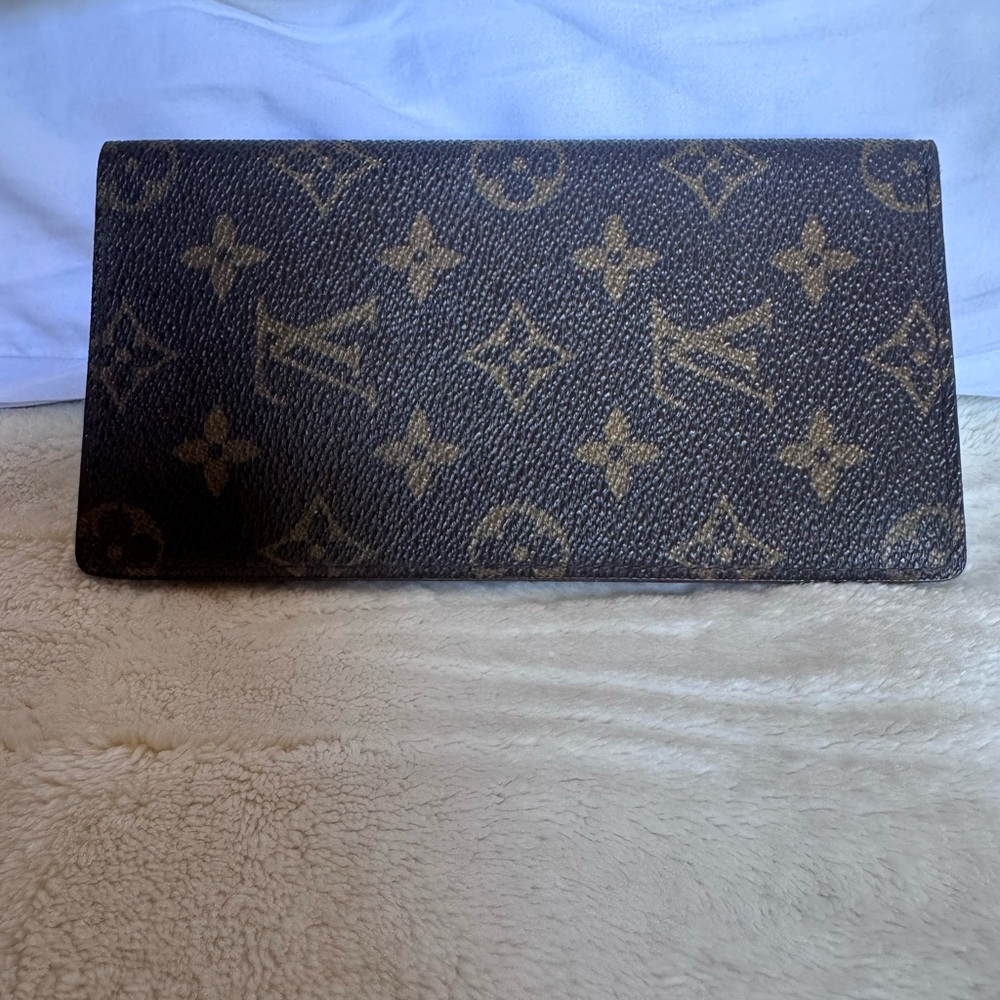 Louis Vuitton Authentic Vintage Monogram Checkbook Holder/Wallet Fair Condition